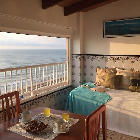 Beachfront And Bright Apartment Mareny Barraquetas Экстерьер фото
