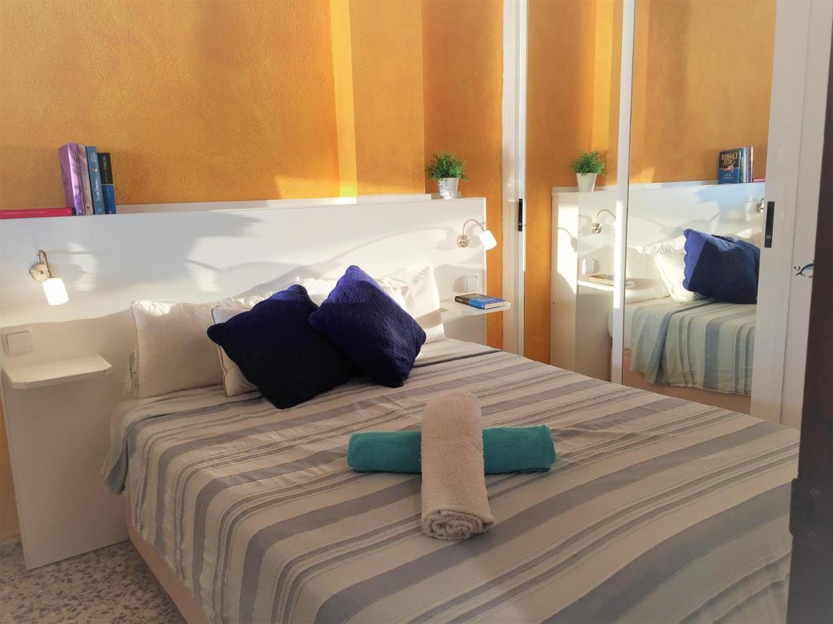 Beachfront And Bright Apartment Mareny Barraquetas Экстерьер фото